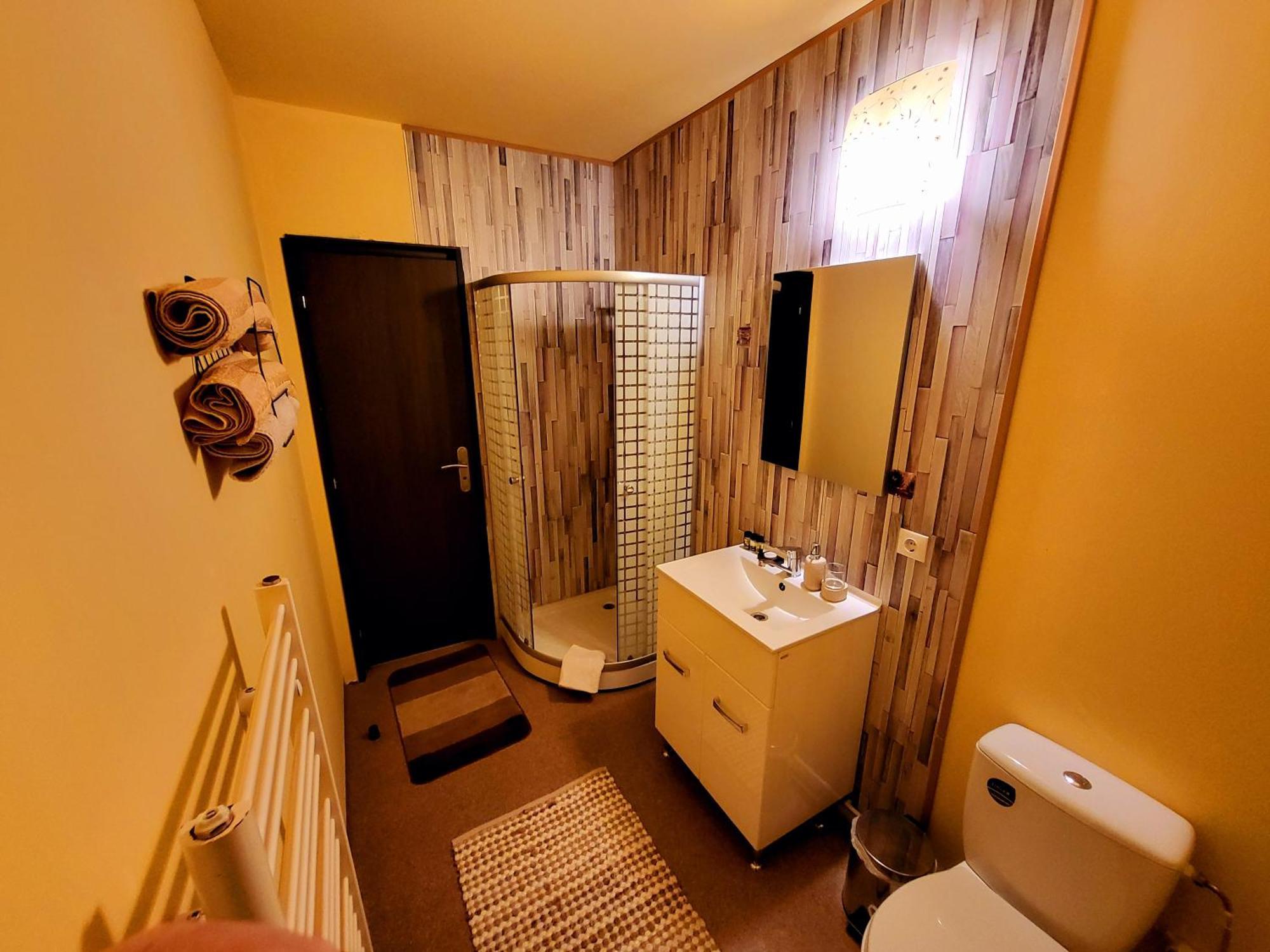 Forest Inn Izvorani Dış mekan fotoğraf