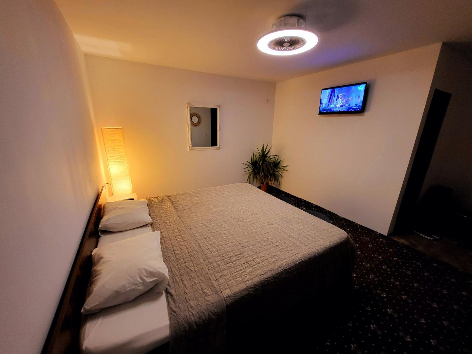 Forest Inn Izvorani Dış mekan fotoğraf